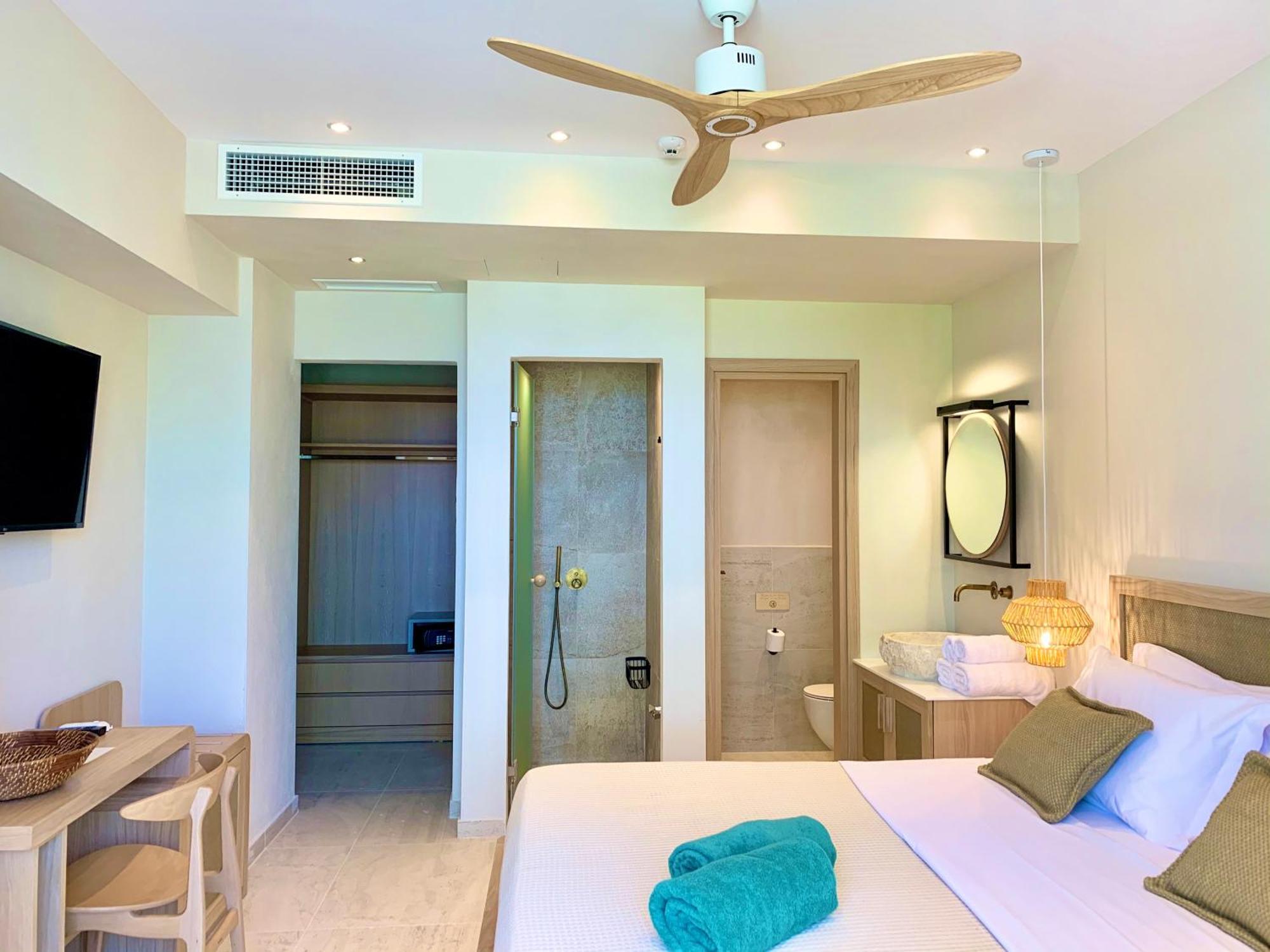 Mako Sea & Suites Pefkochori Rom bilde