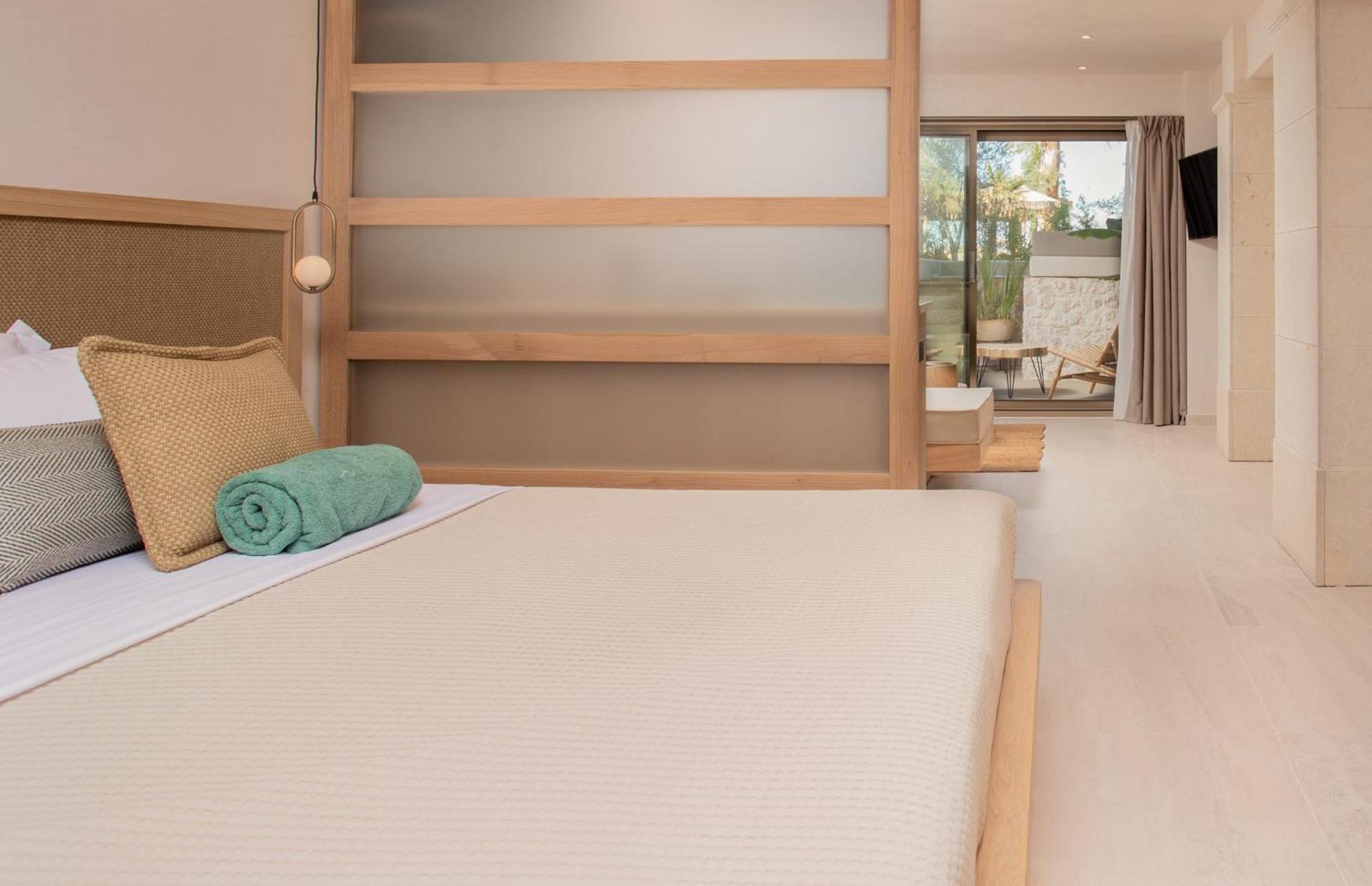 Mako Sea & Suites Pefkochori Rom bilde